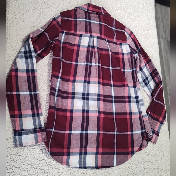 Perfect Shirt Relaxed Women Button Up Small - Picture 5 of 8